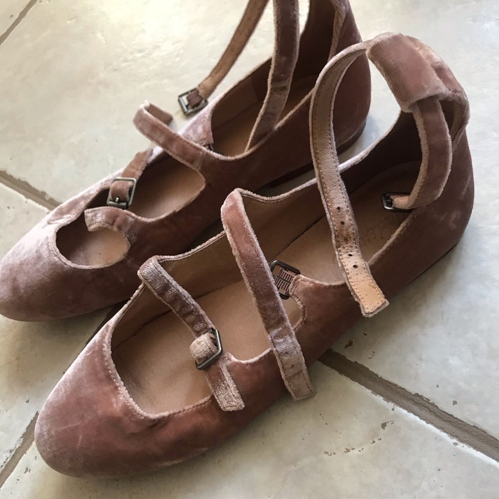 Madewell | Blush Pink Velvet Strappy Ballet Flats